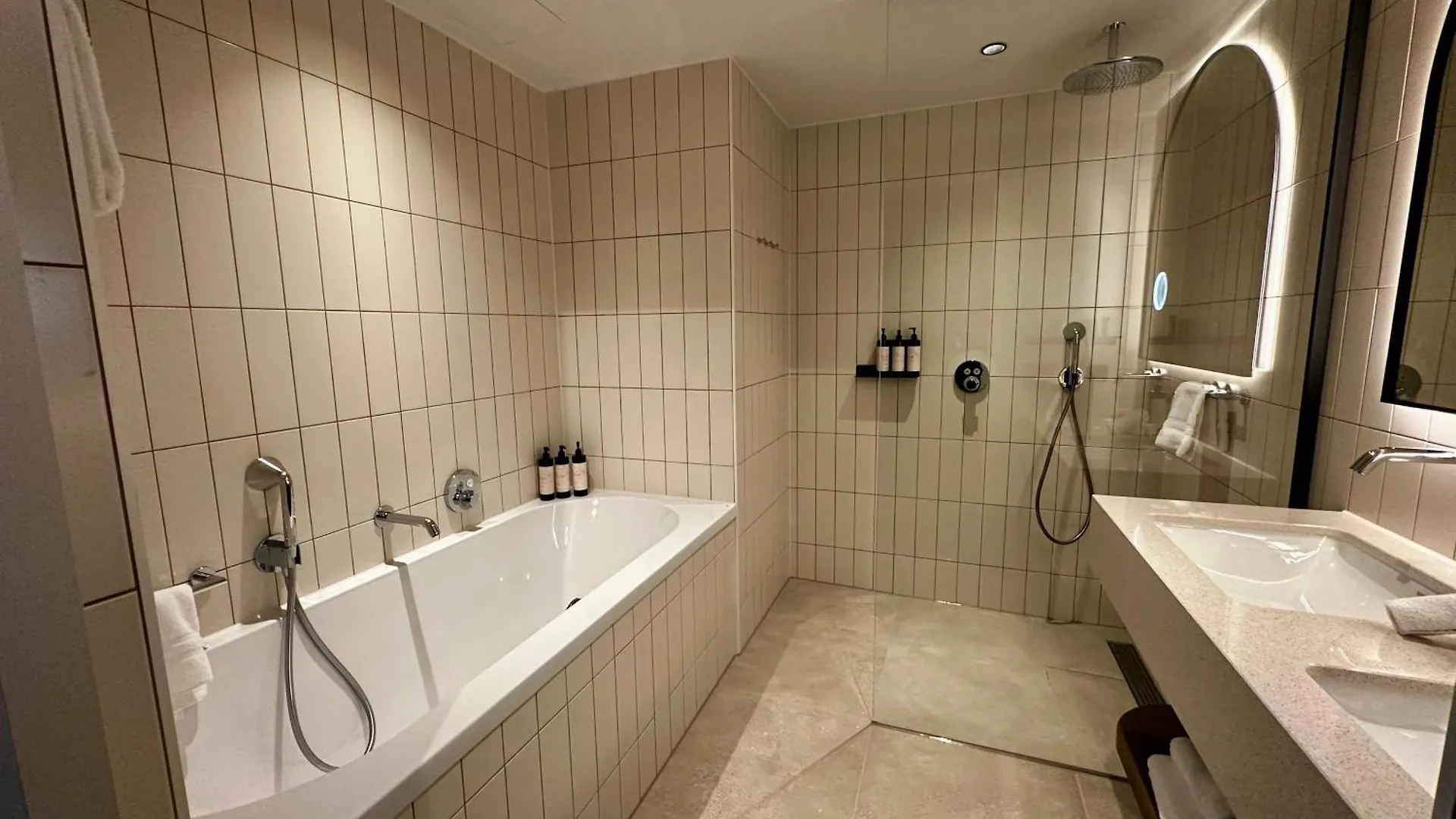 Van Der Valk Hotel Park Lane Antwerpen  Antwerp